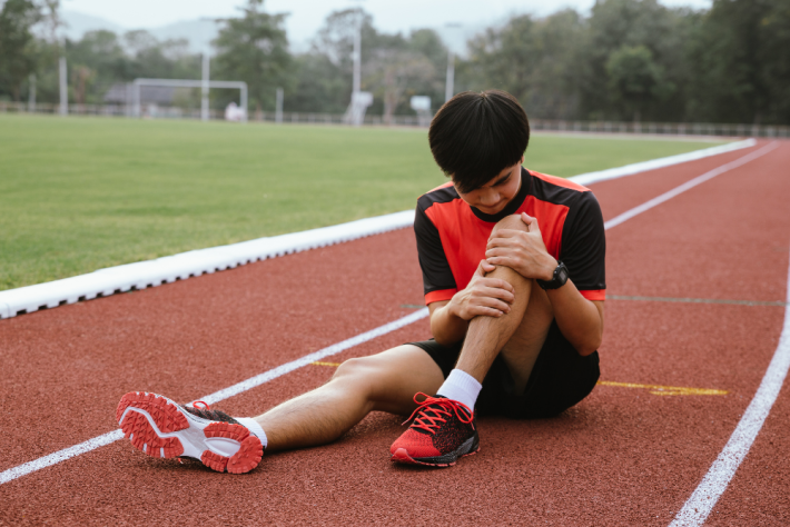 Preventing knee injuries in young people